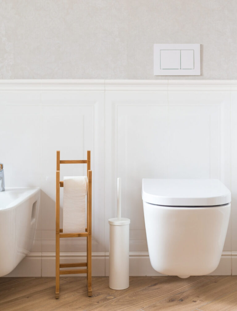 Bidet czy toaleta myjąca – co lepsze? Porównujemy