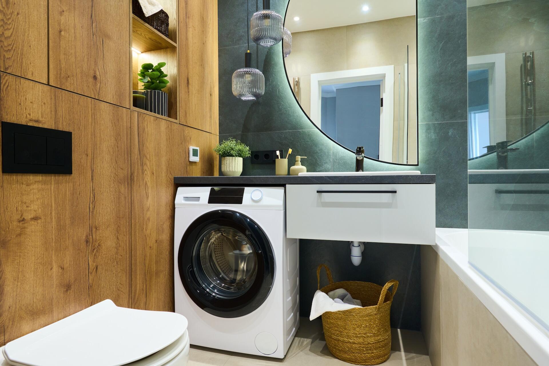 Pralka pod blatem i umywalka nablatowa – jak dopasować? Poradnik