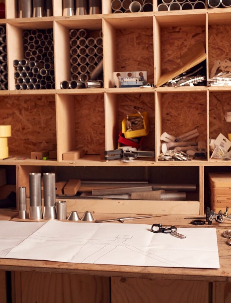 Stół warsztatowy samoróbka – instrukcja wykonania krok po kroku