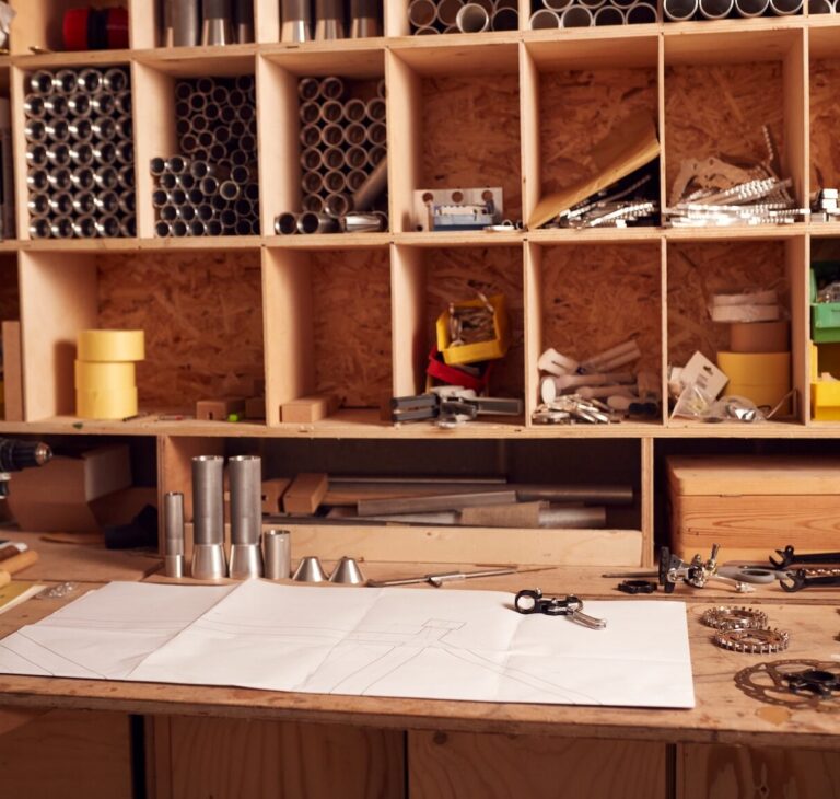 Stół warsztatowy samoróbka – instrukcja wykonania krok po kroku